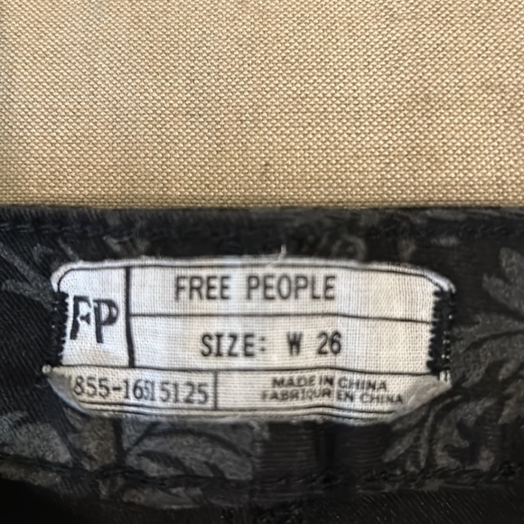 HTF Free People Black Flocked Damask Velvet Jacquard Skinny Pants Jeans - 26 - Picture 9 of 12